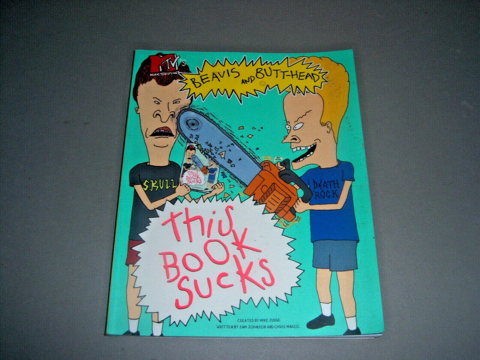 洋書 BEAVIS AND BUTT-HEAD READING SUCKS This Book Sucks: Mtv's Beavis and Butt-Head | Amazon.com.br